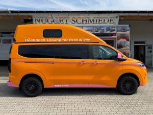 Caravan Salon Düsseldorf: Hochdach-Lösung für Ford und VW