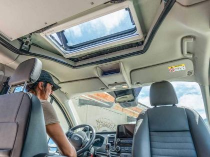 Nugget-Schmiede-Liner - Glashebedach vorne