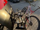 Fahradträger Atera Strada EVO mit weggeklappten Träger