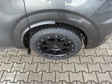 Ford Nugget mit 18" Felge