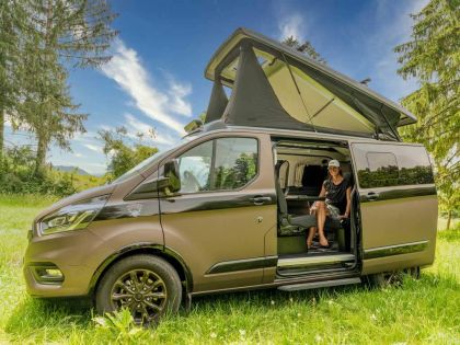 Nugget-Schmiede-Liner im Grünen