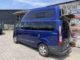 Ford Nugget mit seitlichem Campingfenster