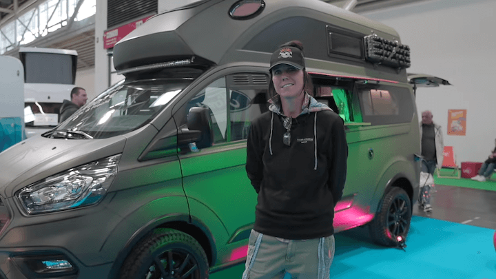 Ford Nugget „Military Spider“ – Das ultimative Offroad-Camper-Highlight!
