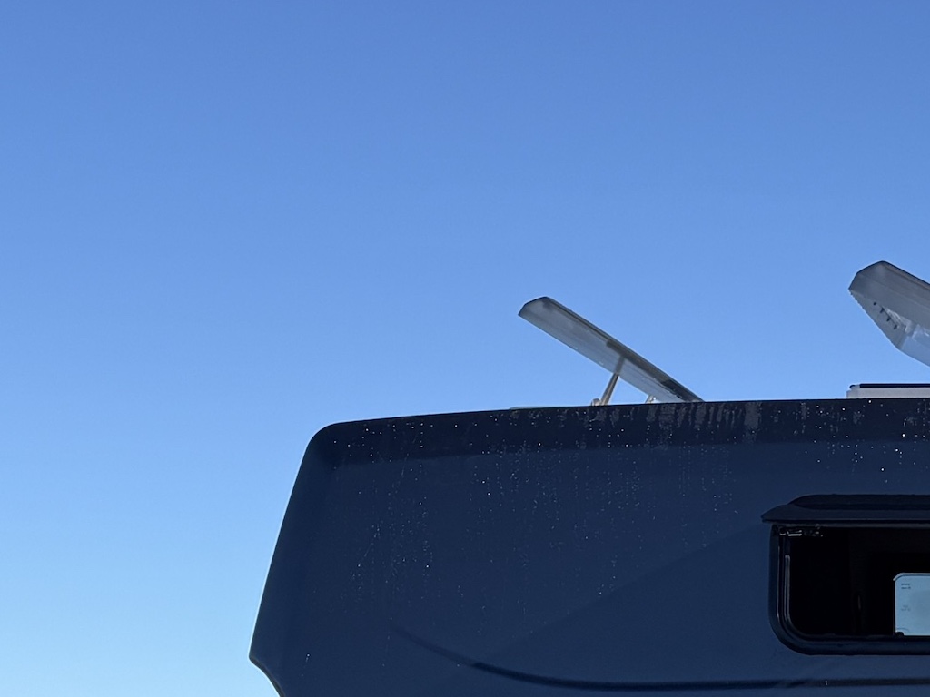 Hebekipp-Fenster außen offen